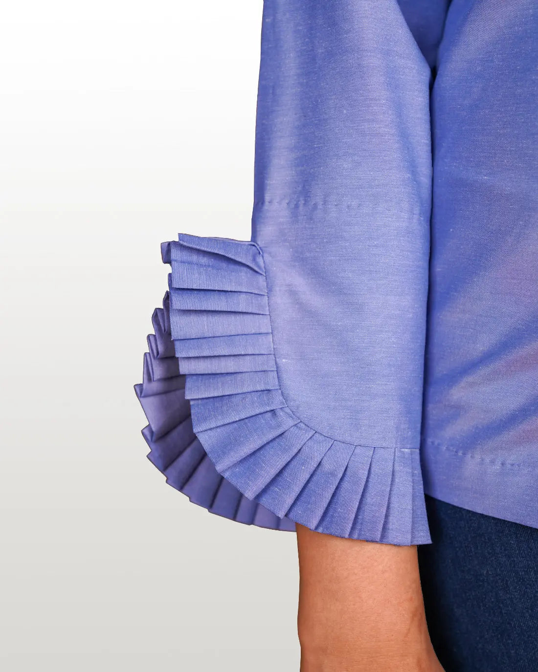 Double Scalloped Collar Blue Poplin Shirt hencemade