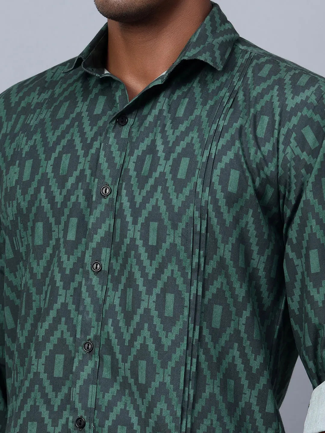 Two-tone Green Pinktuck shirt hencemade