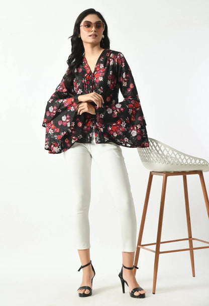 Black Printed Front-eyelet Top hencemade